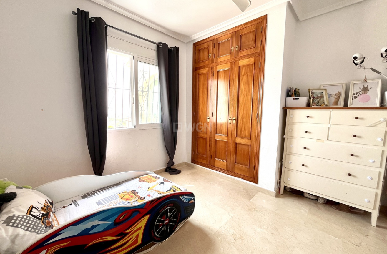 Resale - Villa - San Miguel de Salinas - Inland