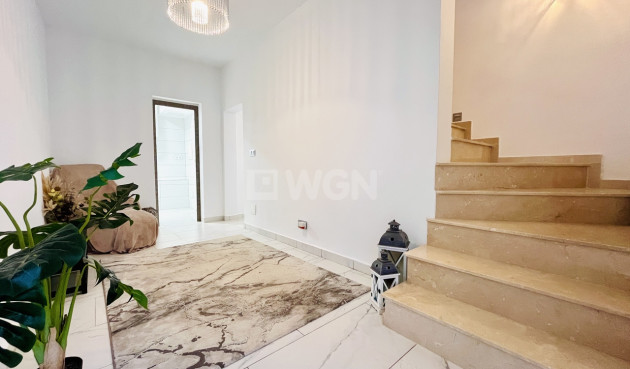 Resale - Villa - San Miguel de Salinas - Inland