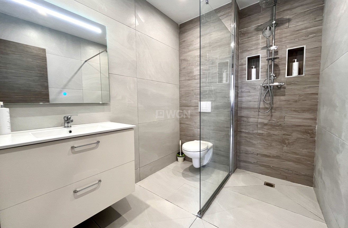 Resale - Villa - San Miguel de Salinas - Inland