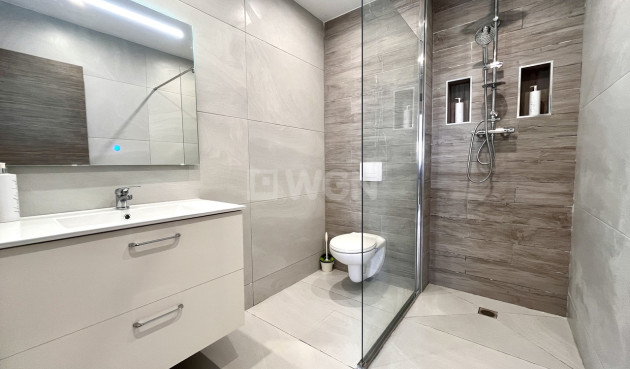 Resale - Villa - San Miguel de Salinas - Inland