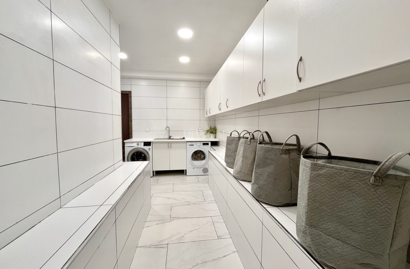 Resale - Villa - San Miguel de Salinas - Inland