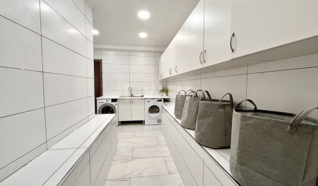 Resale - Villa - San Miguel de Salinas - Inland