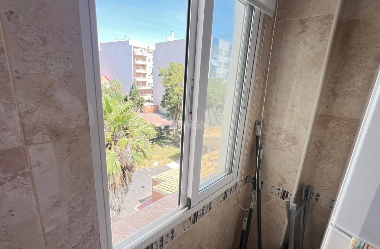 Reventa - Apartamento / piso - Torrevieja - Playa de los Locos