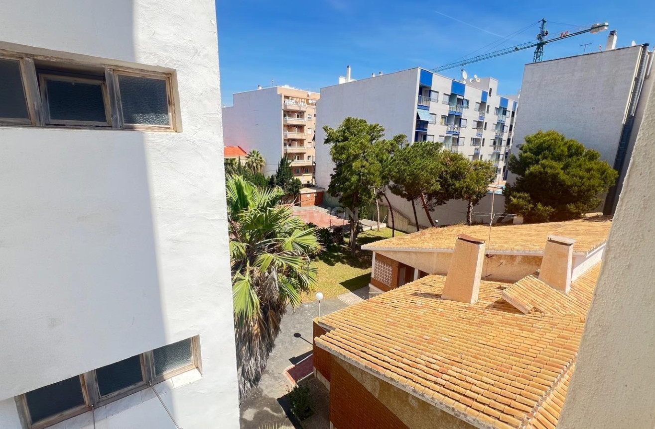 Reventa - Apartamento / piso - Torrevieja - Playa de los Locos