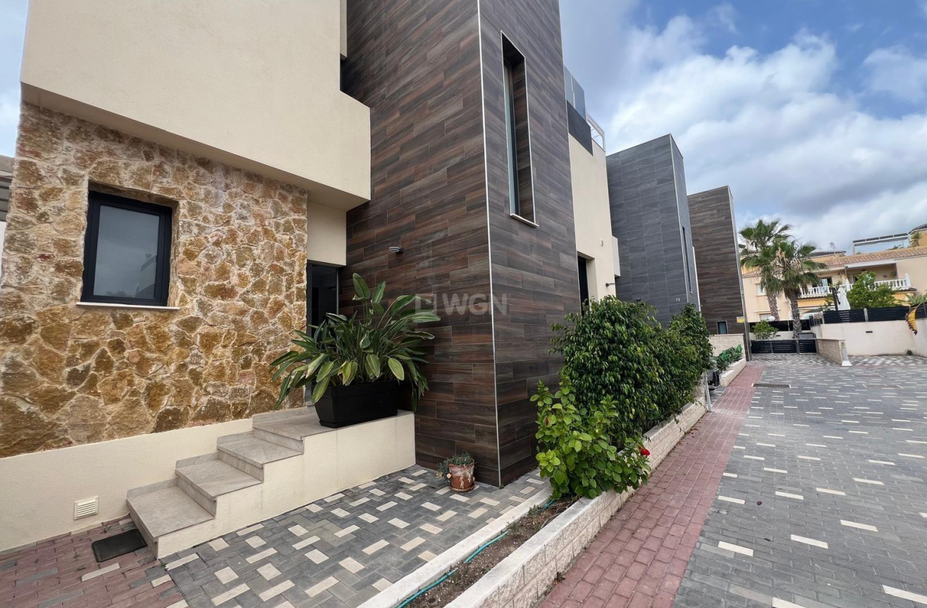 Reventa - Villa - Orihuela Costa - Lomas de Cabo Roig