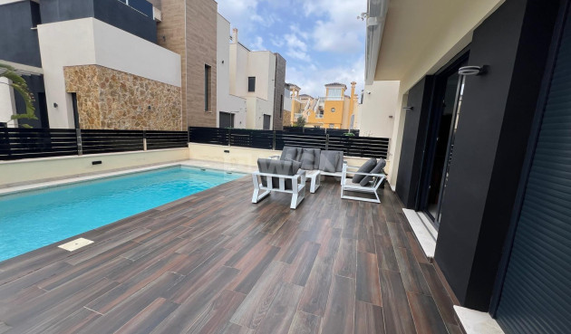Reventa - Villa - Orihuela Costa - Lomas de Cabo Roig