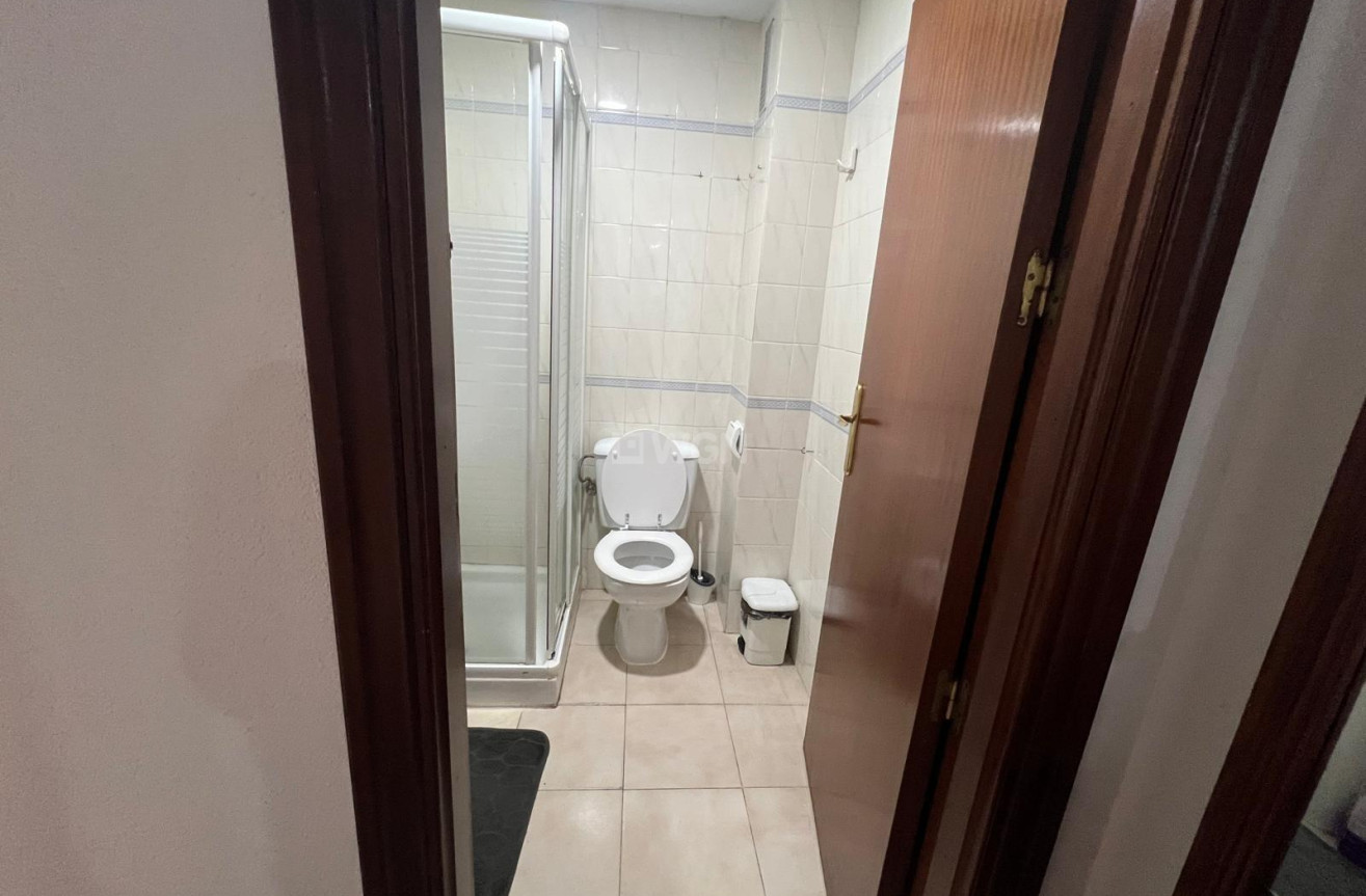 Resale - Apartment / flat - Torrevieja - Playa del Cura