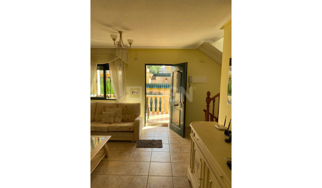 Wiederverkauf - Villa - Orihuela Costa - Villamartín-las Filipinas