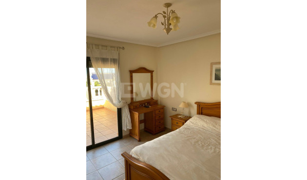 Wiederverkauf - Villa - Orihuela Costa - Villamartín-las Filipinas