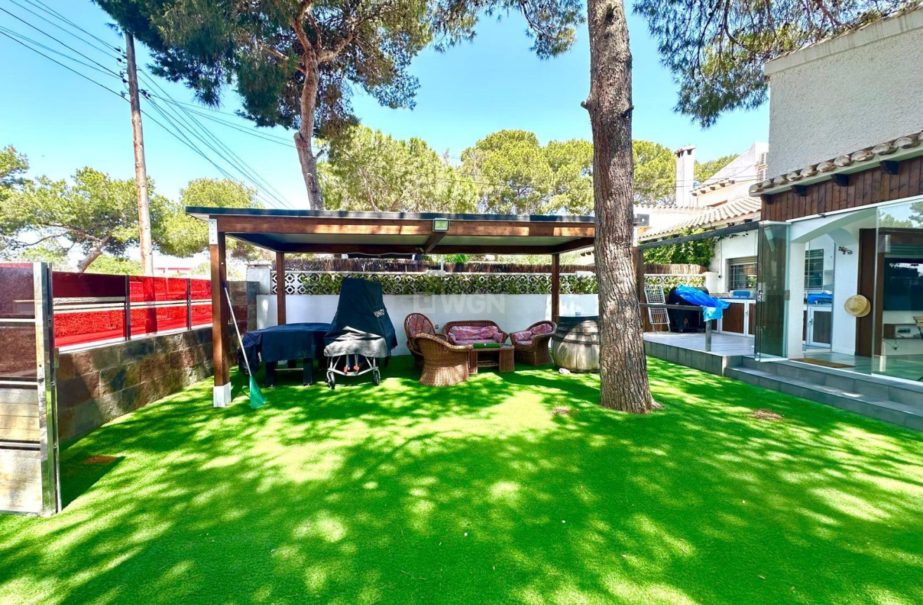 Odsprzedaż - Villa - Orihuela Costa - Rocio Del Mar