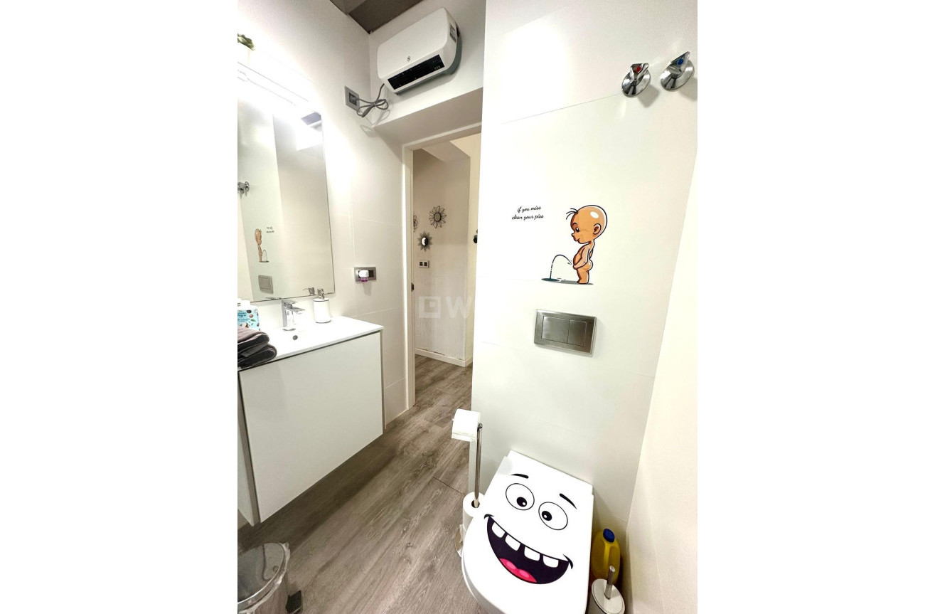 Odsprzedaż - Villa - Orihuela Costa - Rocio Del Mar