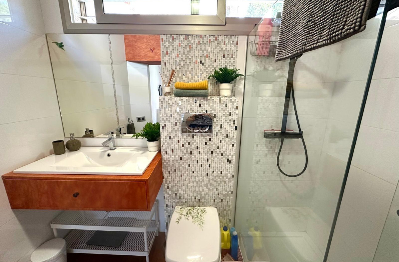 Odsprzedaż - Villa - Orihuela Costa - Rocio Del Mar