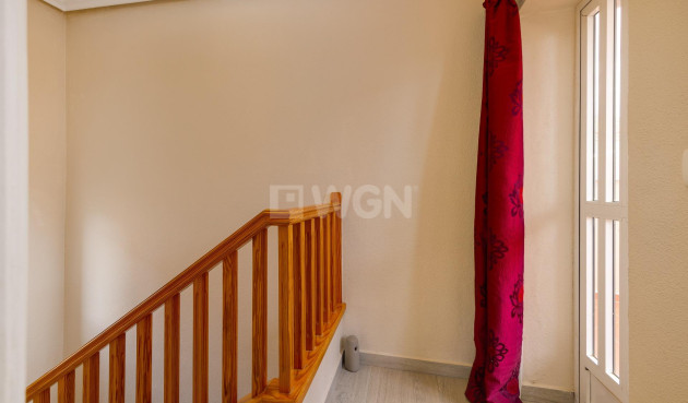 Odsprzedaż - Villa - Orihuela Costa - Villamartín-las Filipinas