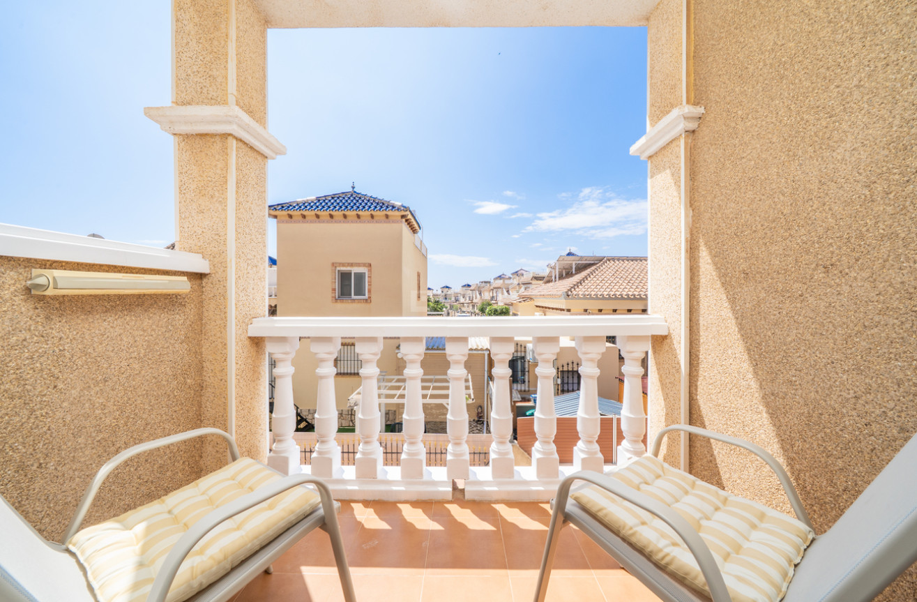 Odsprzedaż - Kamienica - Orihuela Costa - Los Almendros - La Florida