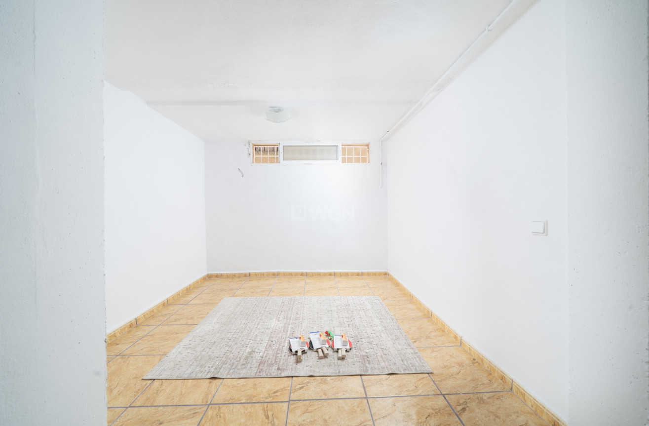 Odsprzedaż - Kamienica - Orihuela Costa - Los Almendros - La Florida