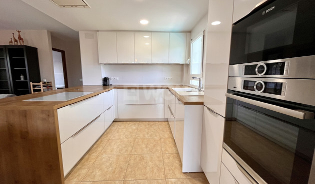 Wiederverkauf - Villa - La Zenia - Costa Blanca