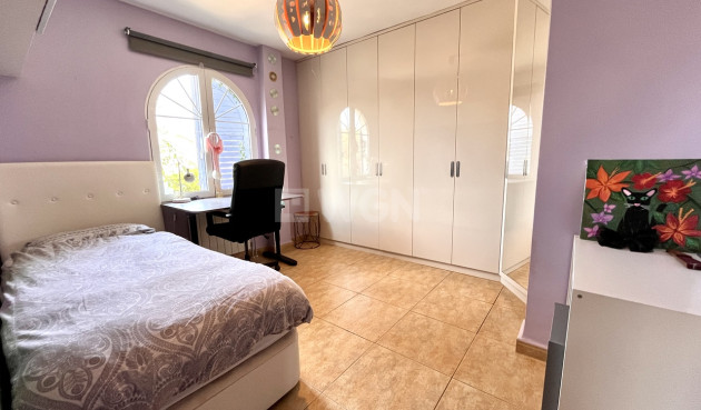 Wiederverkauf - Villa - La Zenia - Costa Blanca