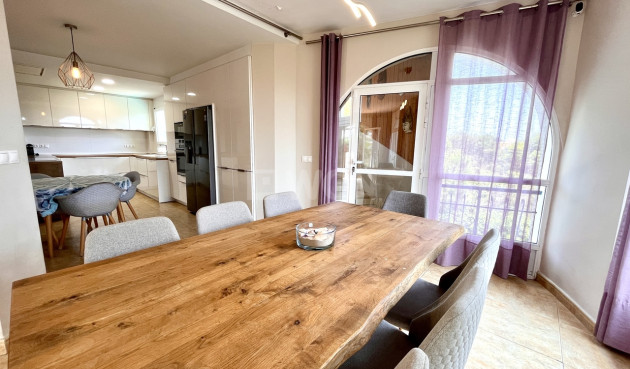 Wiederverkauf - Villa - La Zenia - Costa Blanca