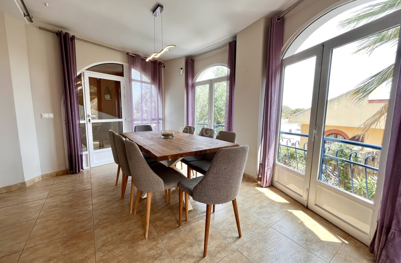 Wiederverkauf - Villa - La Zenia - Costa Blanca