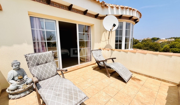 Wiederverkauf - Villa - La Zenia - Costa Blanca