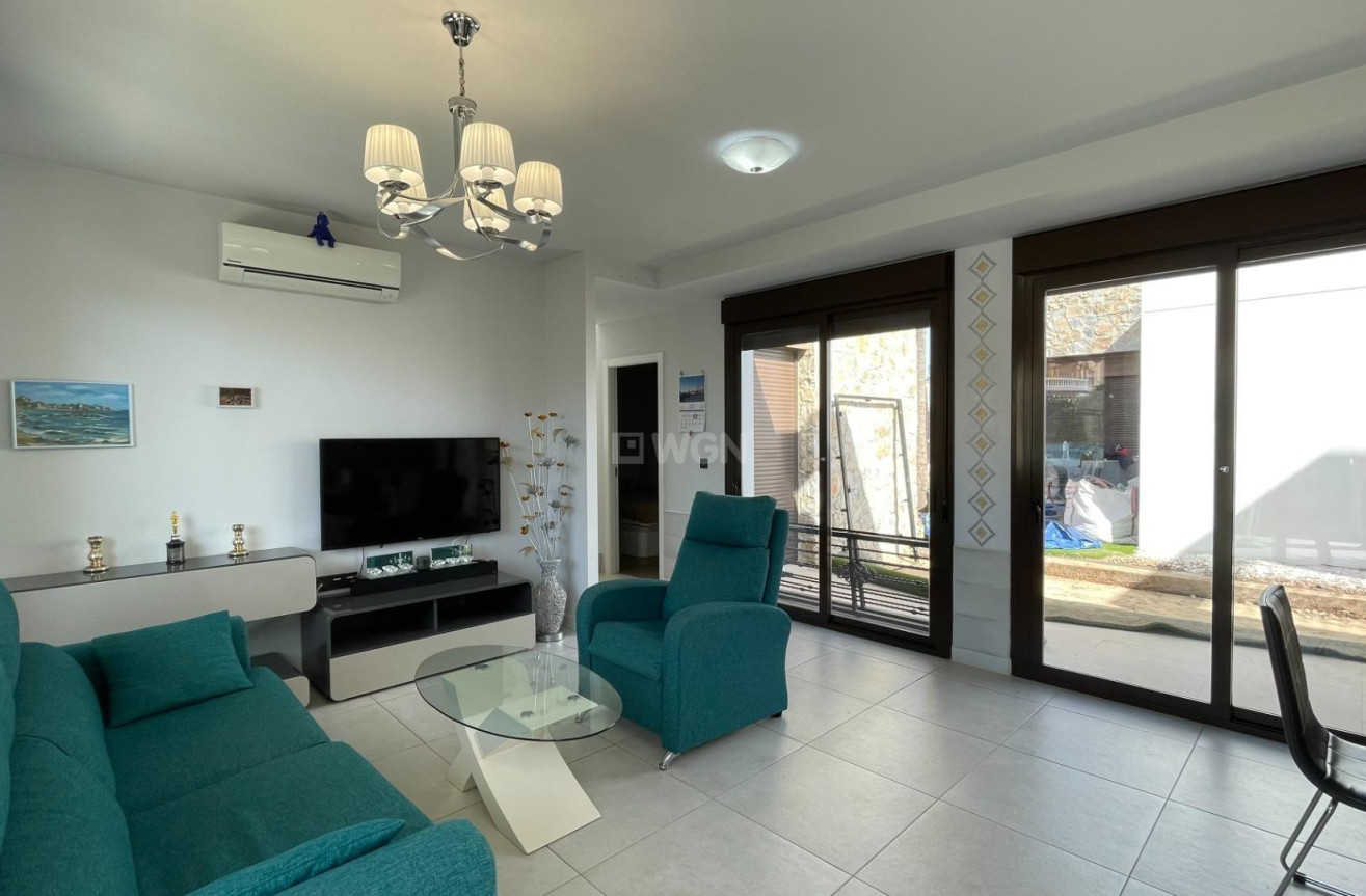 Wiederverkauf - Villa - Orihuela Costa - Lomas de Cabo Roig