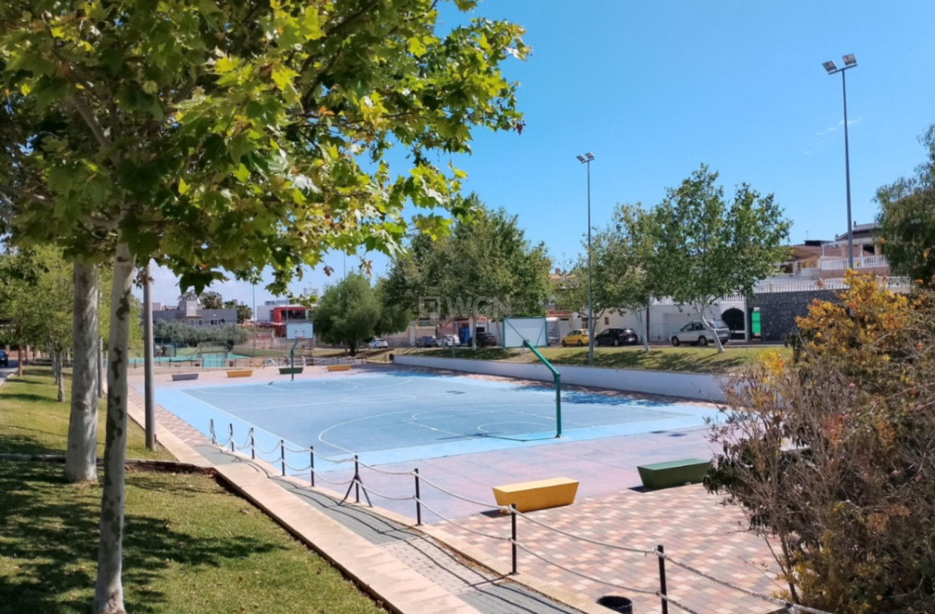 Reventa - Villa - Torrevieja - Costa Blanca