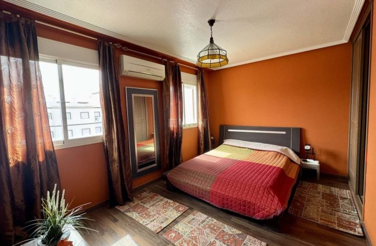 Resale - Commercial - Orihuela Costa - Costa Blanca