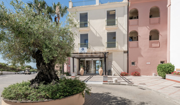 Resale - Apartment / flat - Manilva - Costa del Sol