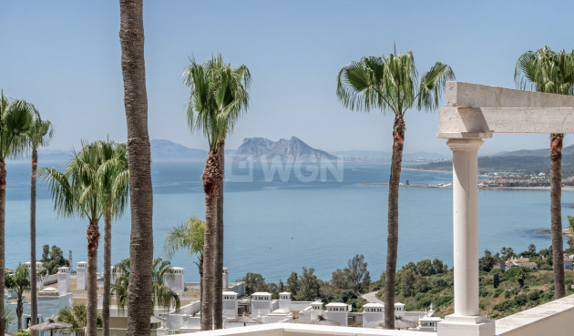 Resale - Apartment / flat - Manilva - Costa del Sol