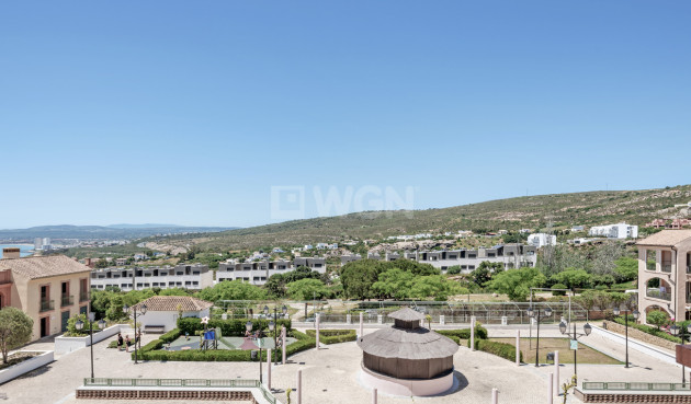 Resale - Apartment / flat - Manilva - Costa del Sol