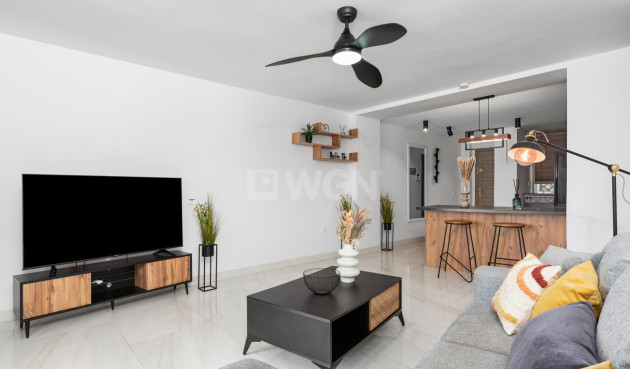 Odsprzedaż - Mieszkanie w bloku - La Zenia - Costa Blanca