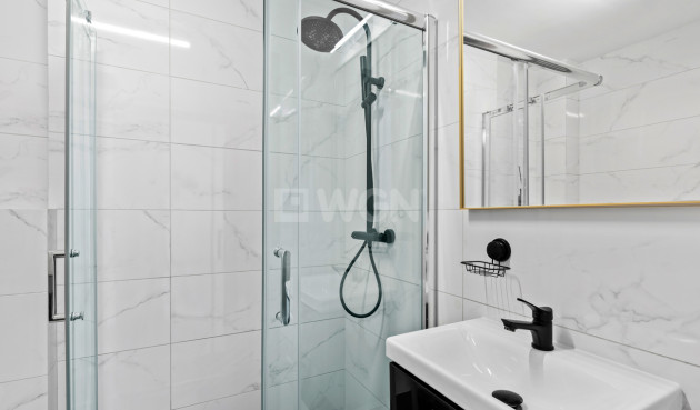 Odsprzedaż - Mieszkanie w bloku - La Zenia - Costa Blanca