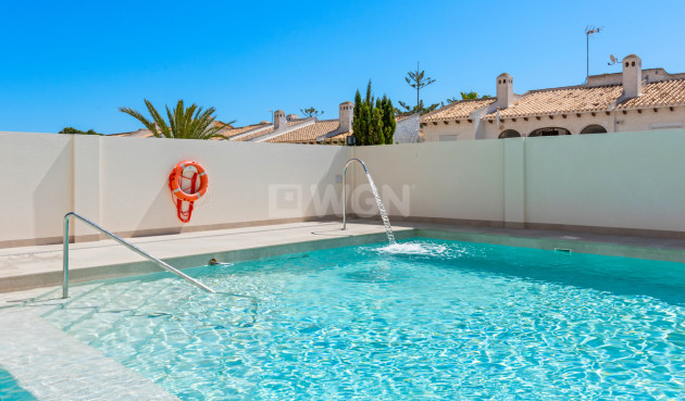 Odsprzedaż - Mieszkanie w bloku - La Zenia - Costa Blanca