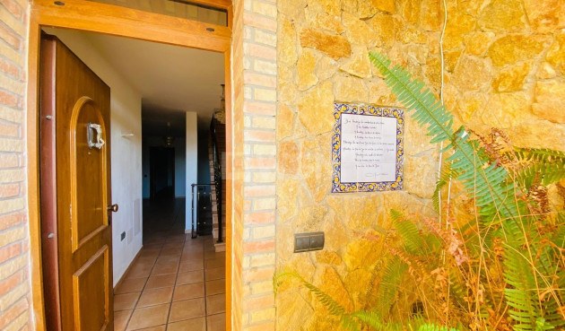 Odsprzedaż - Villa - Orihuela Costa - La Florida