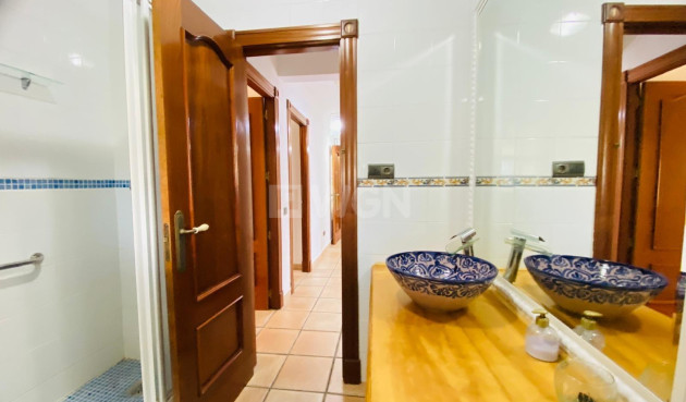 Odsprzedaż - Villa - Orihuela Costa - La Florida