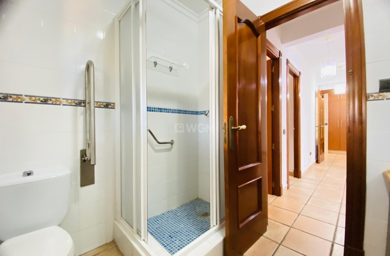 Odsprzedaż - Villa - Orihuela Costa - La Florida