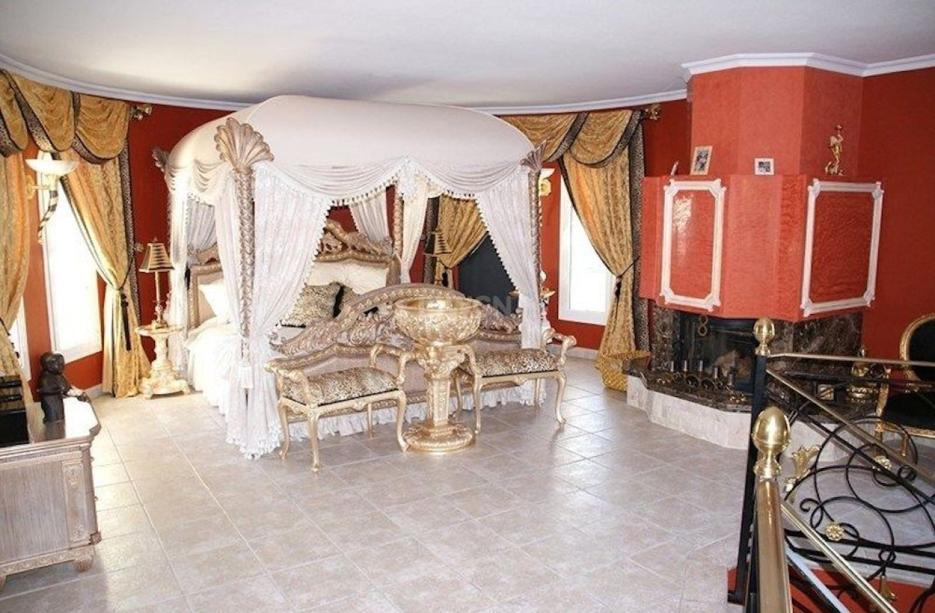 Wiederverkauf - Villa - La Nucía - Costa Blanca