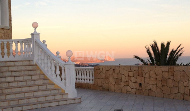 Wiederverkauf - Villa - La Nucía - Costa Blanca