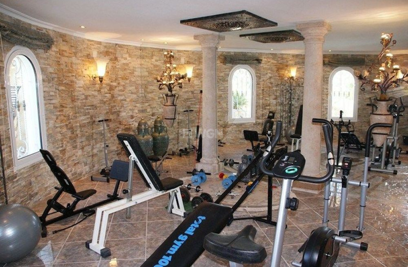 Wiederverkauf - Villa - La Nucía - Costa Blanca