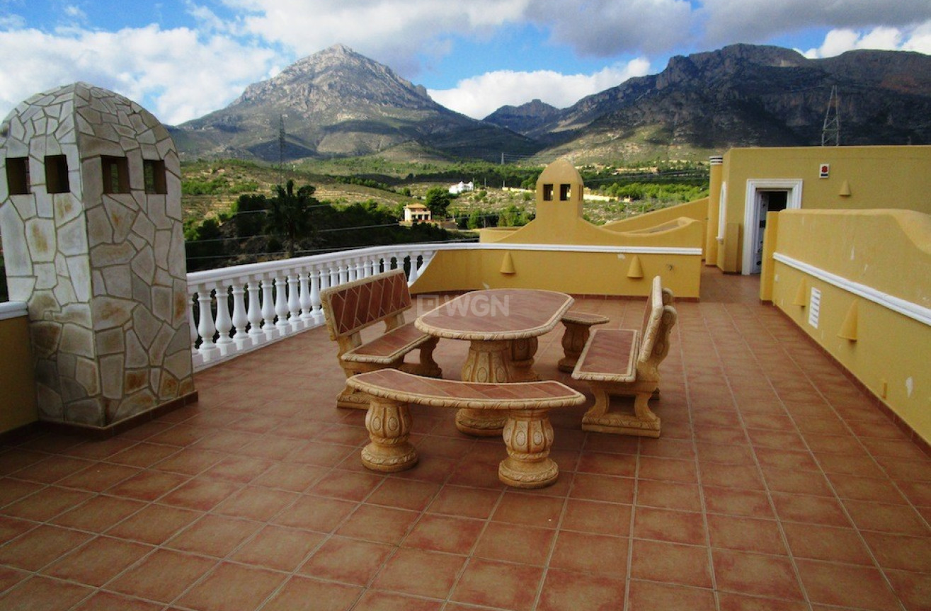 Wiederverkauf - Villa - La Nucía - Costa Blanca