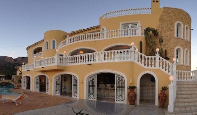 Wiederverkauf - Villa - La Nucía - Costa Blanca