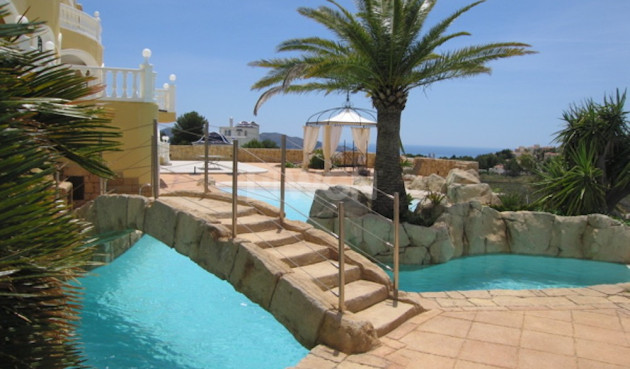 Wiederverkauf - Villa - La Nucía - Costa Blanca