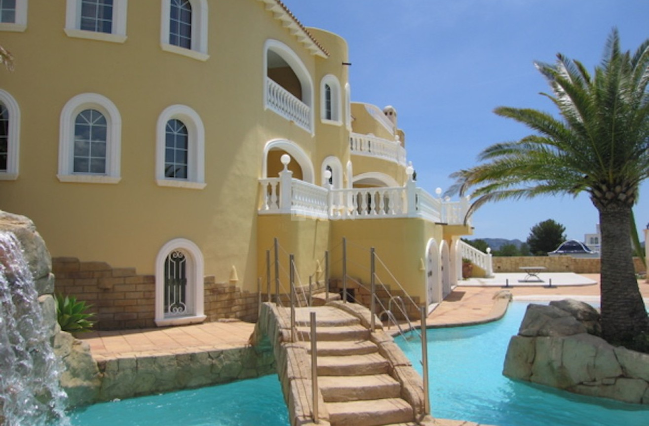 Wiederverkauf - Villa - La Nucía - Costa Blanca