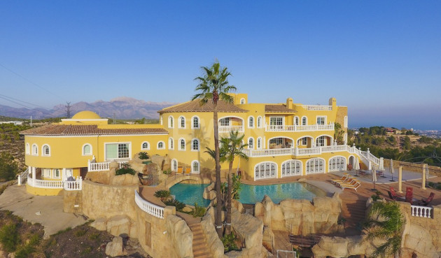 Wiederverkauf - Villa - La Nucía - Costa Blanca