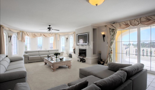 Wiederverkauf - Villa - La Nucía - Costa Blanca