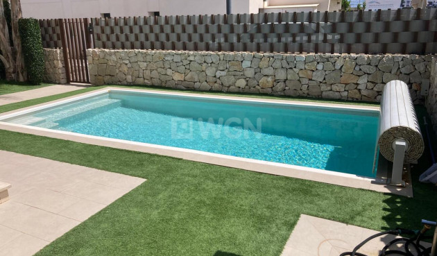 Odsprzedaż - Villa - Pilar de la Horadada - Costa Blanca