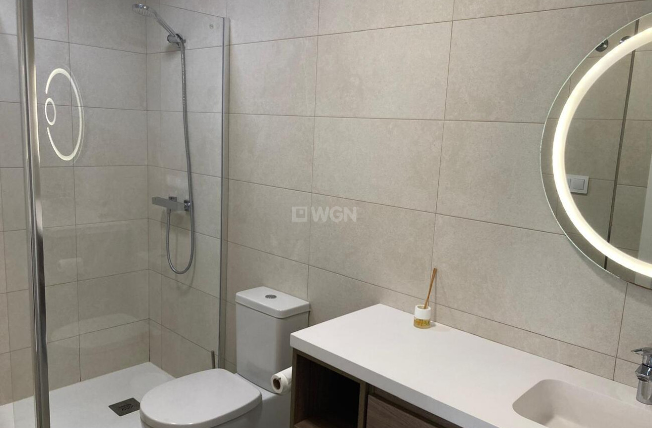 Odsprzedaż - Villa - Pilar de la Horadada - Costa Blanca