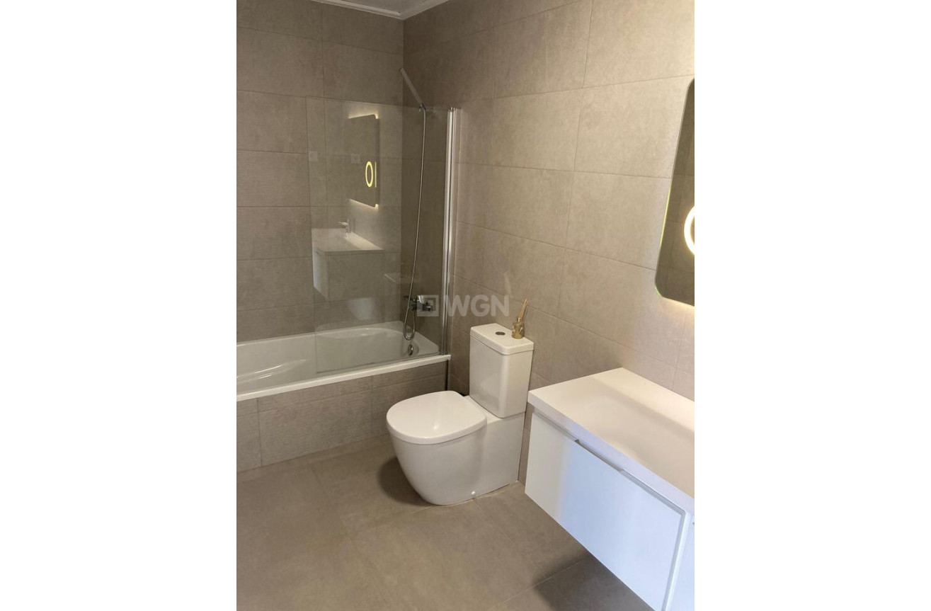 Odsprzedaż - Villa - Pilar de la Horadada - Costa Blanca