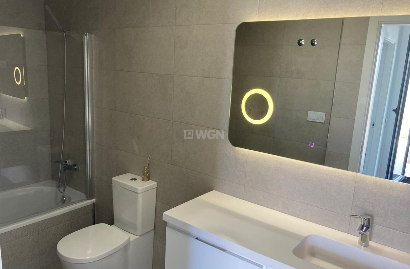 Odsprzedaż - Villa - Pilar de la Horadada - Costa Blanca