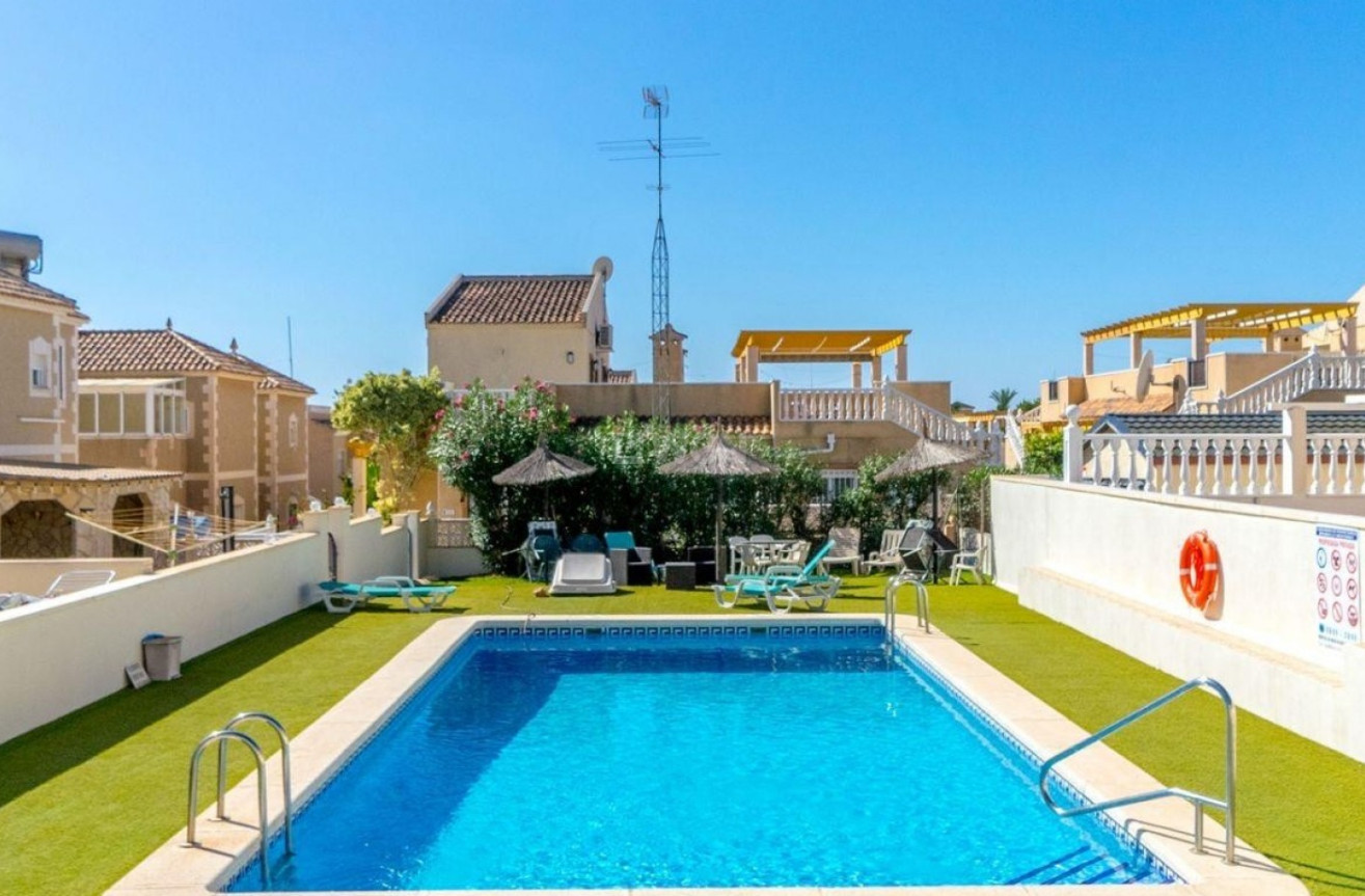 Reventa - Villa - Orihuela Costa - Costa Blanca